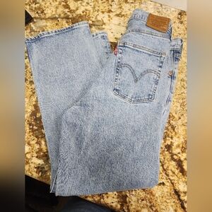 Levis ribcage jean 28